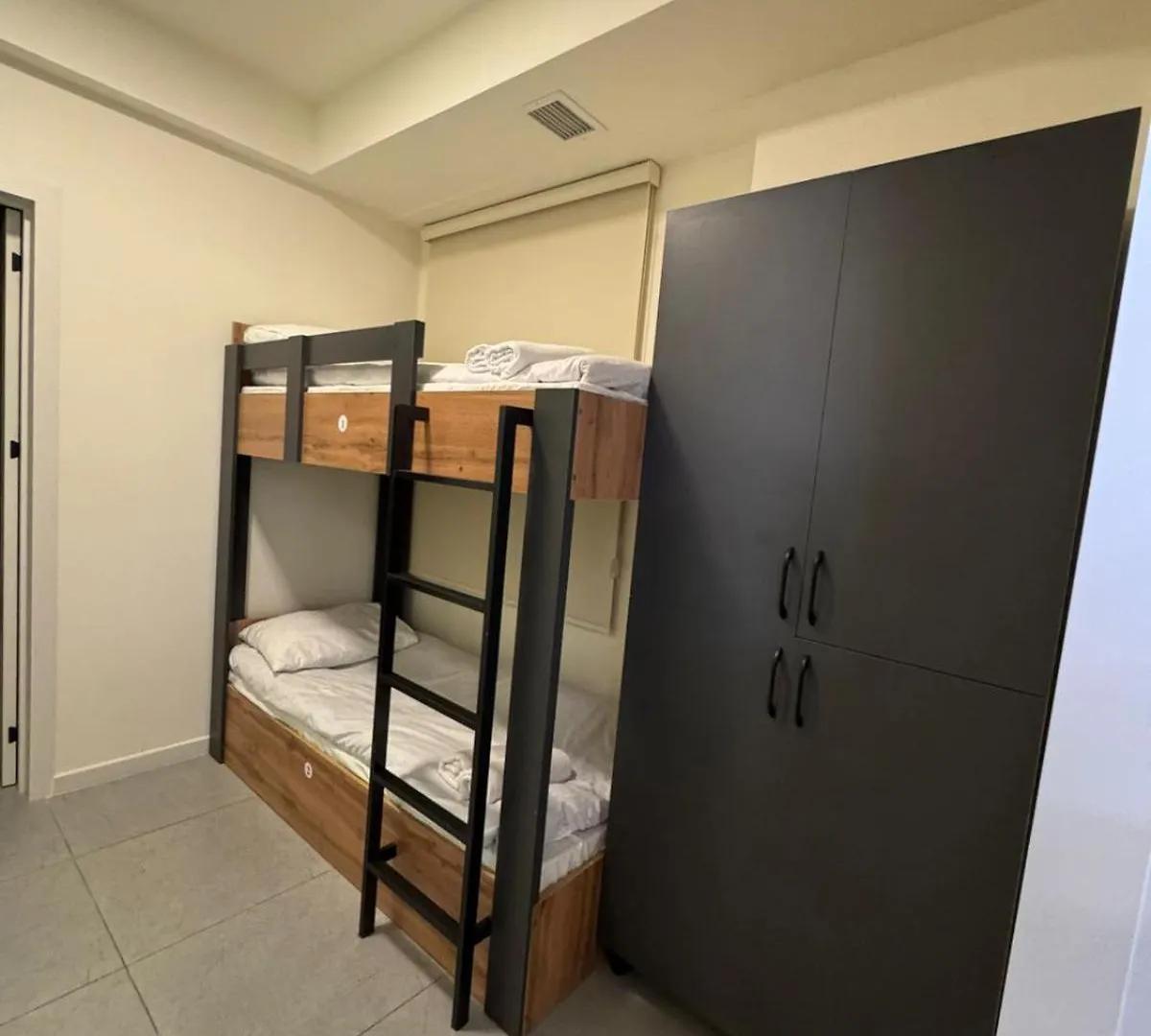 Royal Hostel Bakú
