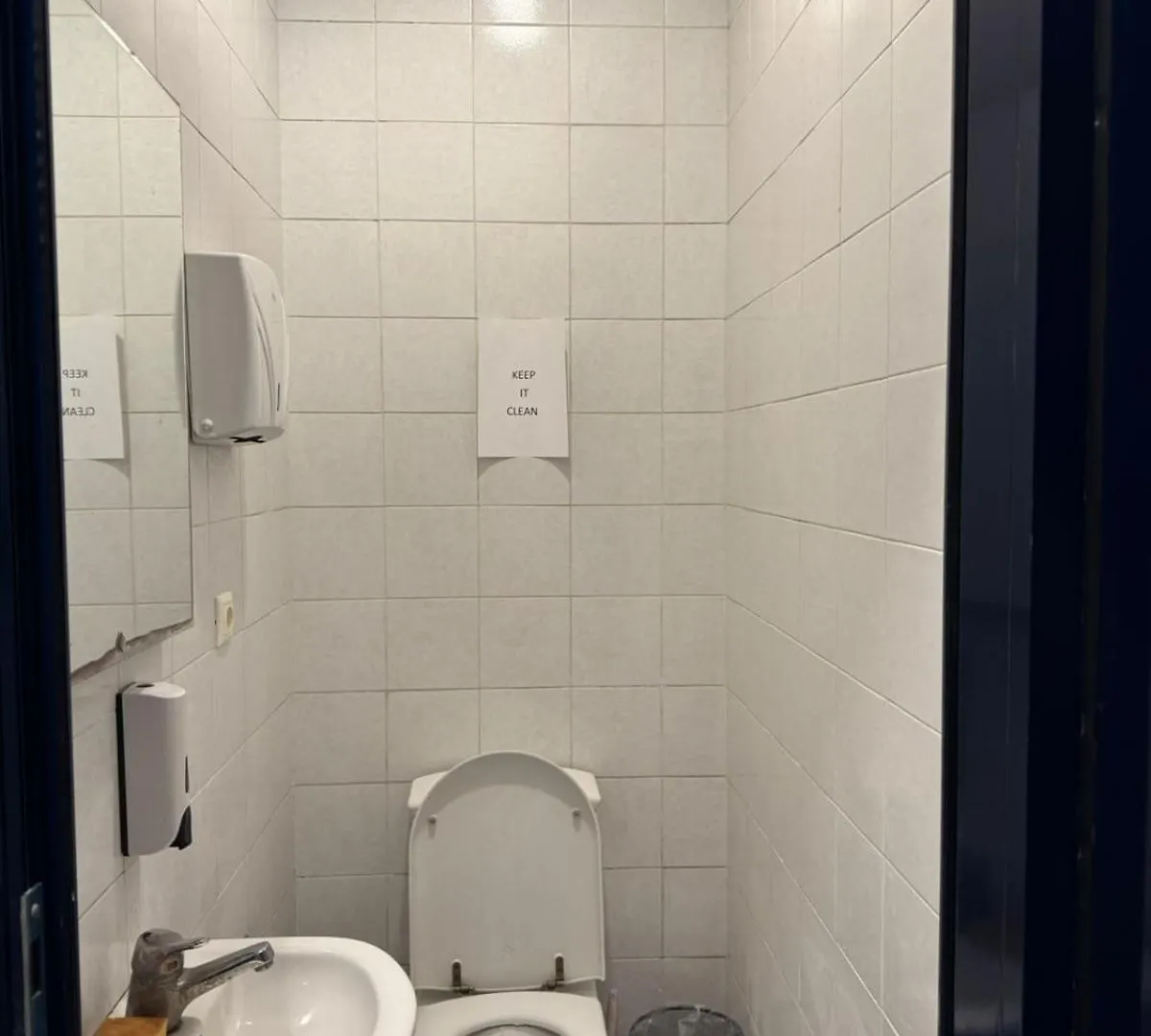 Royal Hostel Bakú 0*,  Azerbaiyán